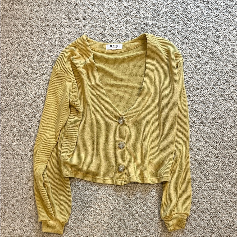 BB Dakota Mustard Yellow Sweater